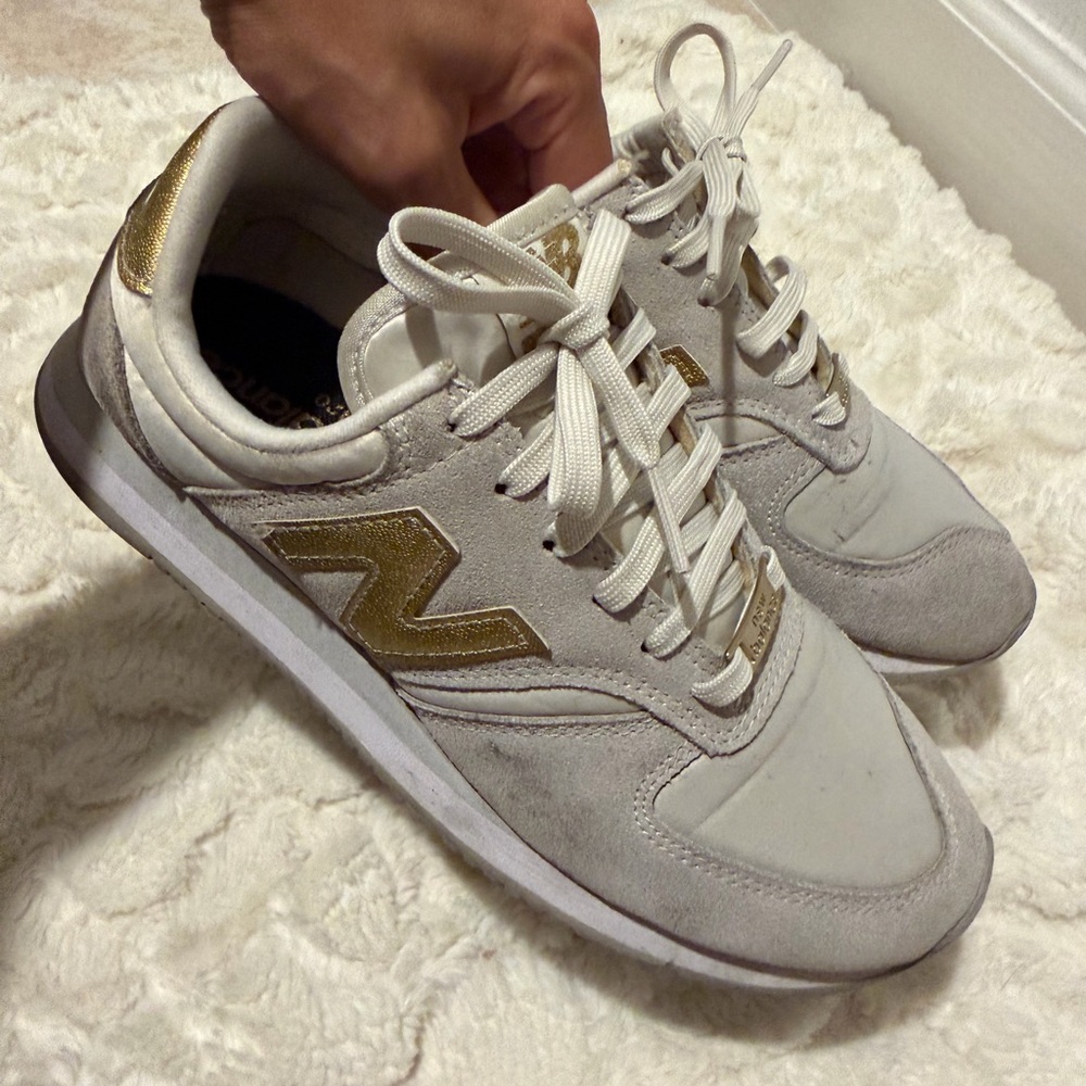 New Balance Women's White and Gold Suede Leather Sneakers